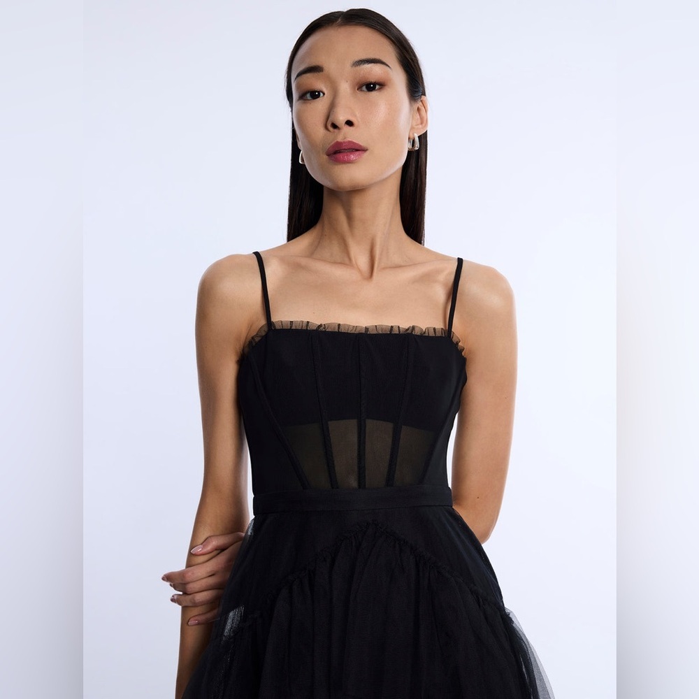 BCBGMAXAZRIA 
Oly Tiered Ruffle Tulle Evening Gown - Picture 8 of 16